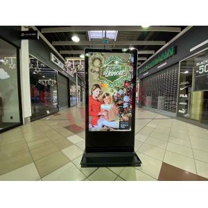 Factory Direct Sales 2500 Nits 65 Inch Outdoor Floor Standing Digital Signage
