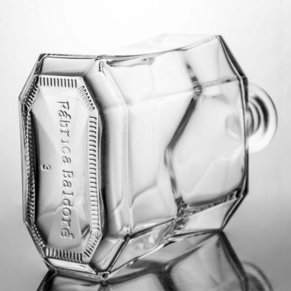 Clear or Customized Unique Polygon Glass Liquor Bottle for Whisky Gin Rum Vodka 1000ml