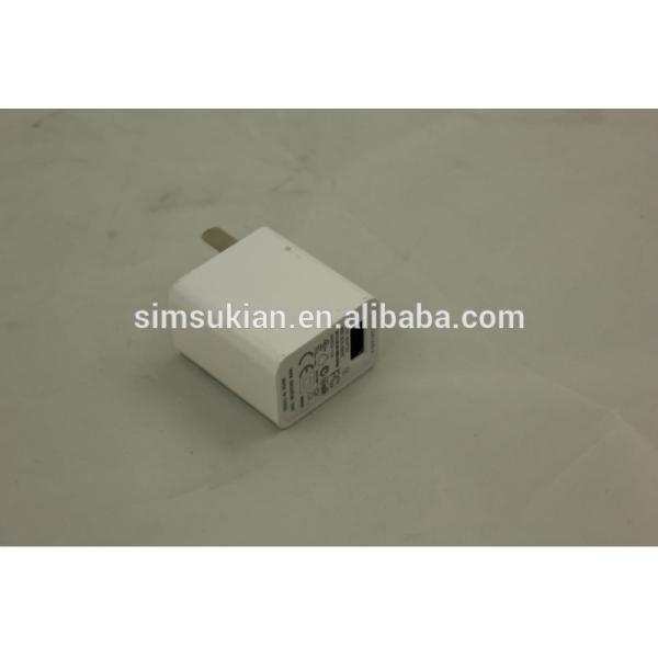 USB folding foot charger