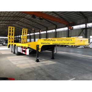 China Master Of Heavy Load Transportation Indispensable 3 Axle Low Bed Semi Trailer For Trucks And Construction Machinery on sale