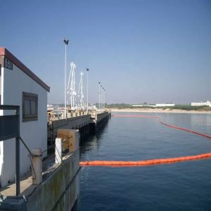 20m 30m Floating Silt Screens Oil Containment Boom Turbidity Curtains