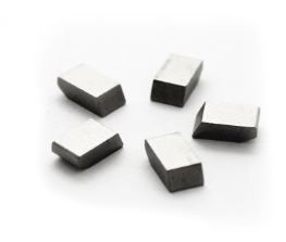 Wood Metal Cutting Tungsten Carbide Saw Tips Power Tool Parts Customized Size