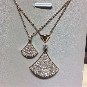 Luxury jewelry B DIVA'S DREAM series Necklace 18k gold Diamonds Diamond material