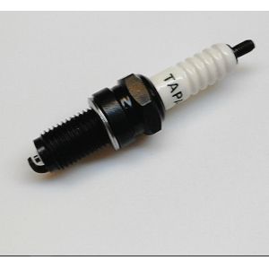 The real fuel saving car spark plug F7TC has strong power and smooth acceleratio
