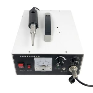 China 800W Handheld Ultrasonic Spot Welder Plastic Welding Machine on sale