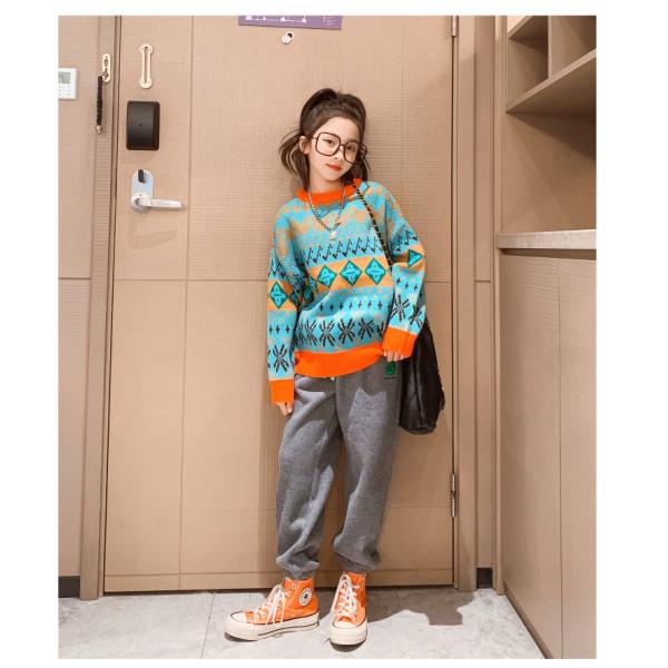 Middle Childrens Spring Clothes Round Neck Sweater Jacquard Craft