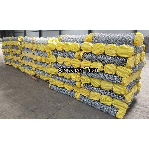 Galvanized Chain Link Fence Fabric Polyvinyl Chloride PVC To Keep Out Trespassers