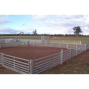 Quality Hot Dipped Galvanized Knotted Cattle Yard Panels For Sheep And Goat for sale