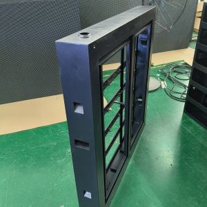 P8 Outdoor Waterproof LED Display 6500cd Brightness IP65