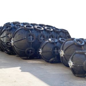 Pneumatic Marine Airbag Fender Net Type / Sling Type Yokohama Marine Fenders