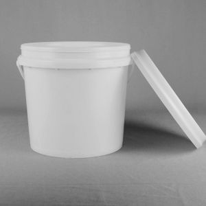 Empty Plastic Paint Bucket 3.5Gallon With Handle