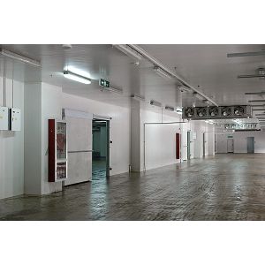 Refrigeration container and cold storage chain