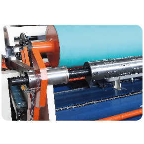 Manufacturer Polyester Felt Extruder PE EVA Resin Extrusion Laminating Machine
