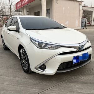 Quality 2017 Toyota Corolla Levin 1.8L Hybrid White Sedan Affordable and Second Hand Vehicles for sale