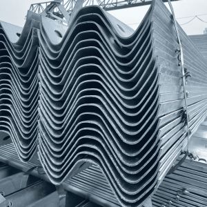 American Standard Galvanized Metal Fencing Trellis for Road Safety and Highway