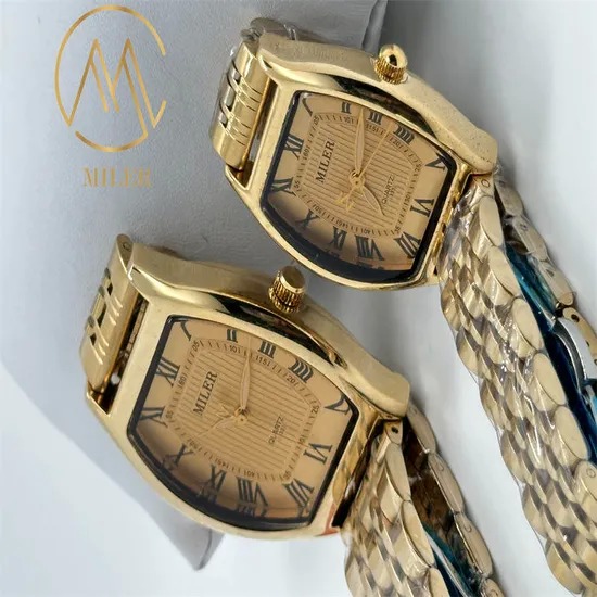 Luxury Quartz Watch with Stainless Steel Strap Black Dial and Buckle Clasp for