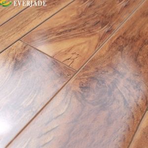 12mm Thickness Laminated Flooring for T G Installation Type and 1218x198mm Plank