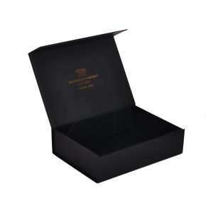 Wholesale Luxury Paper Magnet Folding Magnetic Gift Box Garment Apparel Clothing