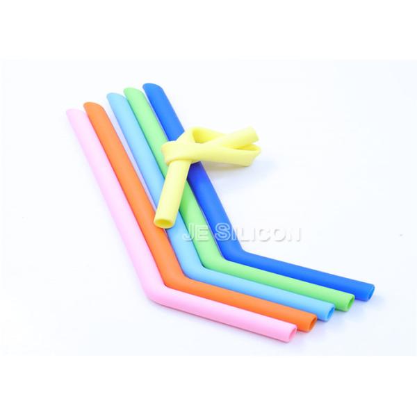 Buy Flexible EcoFriendly Collapsible Food Grade Silicone Straws With Case at wholesale prices