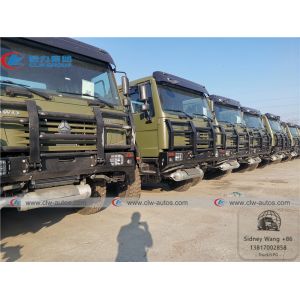 290HP 10000L Sinotruk Howo 4x4 Off Road Fuel Tank Truck