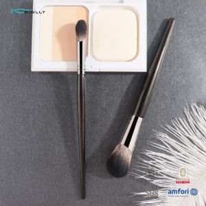 Wooden Handle Angled Makeup Brushes 2pcs Synthetic Bristle Cruelty Free