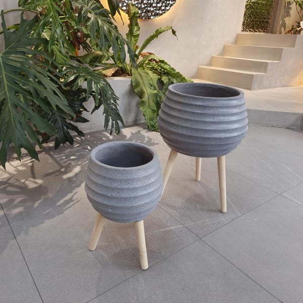 Buy High Durability Fiber Clay Planters For Garden Fire Resistant at wholesale prices