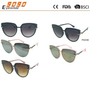 Over-size plastic Sunglasses ,UV400 Protection Lens,a little metal on the temple