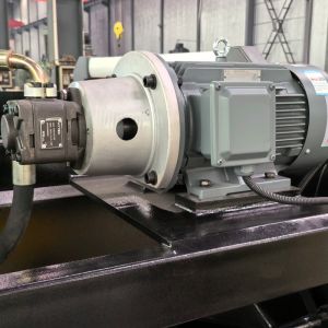 QC12K-4*2500 CNC Hydraulic Swing Shearing Machine With E21S Controller