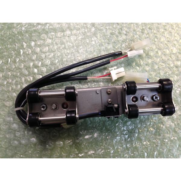 Buy 810G03623 Fuji Unit Press Roller Assembly Minilab Part at wholesale prices