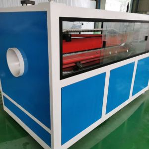 Vacuum Calibration Tank Haul Off Plastic Pipe Extrusion Machine