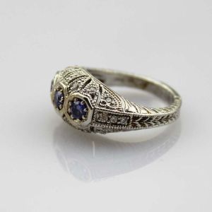 White Gold Plated Sterling Silver Ring with Pink Cubic Zirconia(F58)