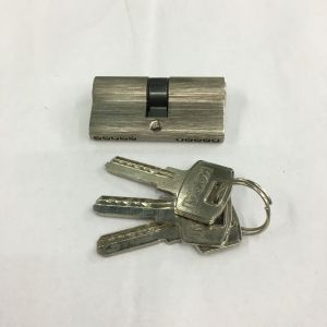 60mm Double Aluminum Cylinder with 3 iron computer keys Surface finish Aluminum