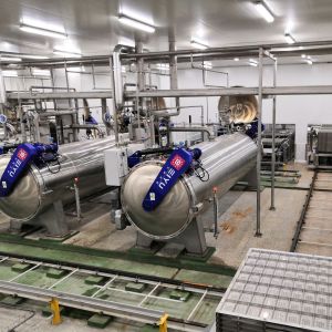 OEM Fully Automatic Sterilization Steam Retort For Food Production Line