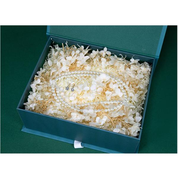 Manufacturer Customized Recyclable Wholesale party personalised gift box with Ribbon