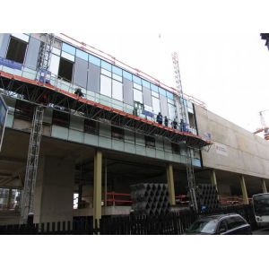 Outside Wall Mast Climber Scaffolding Single And Double Cage