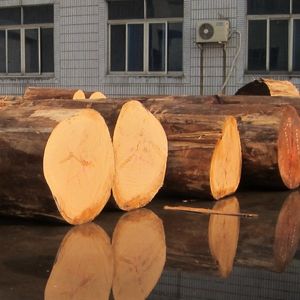 Engineered Silver Pear Veneer Sheet Quarter Cut Good Price For Fancy Panels 2500