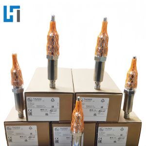 Quality TA2502 IFM Temperature Transmitter Plc Module Dual PNP Outputs for sale