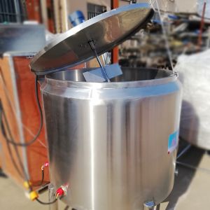 Ss304 100l Fruit Juice Milk Pasteurizer Machine Automatic Electric Heating