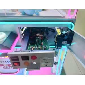Toy Crane Claw Machine Coin Operated Gift Machine