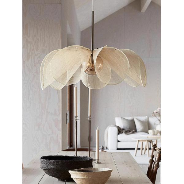 French cream style chandelier Nordic simple restaurant living room bedroom Japanese style high-grade flower-shaped lamp