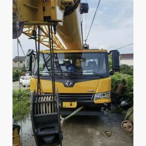 Xugong Officially Certified Used 30t 2021year Truck Crane Xc Qy30kc