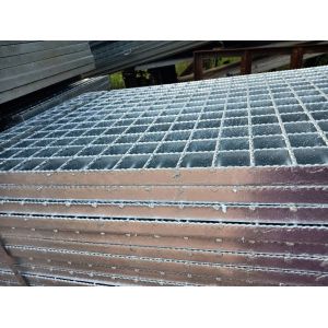5x5mm Bar Non Treatment Serrated Steel Grating galvanized walkway grating