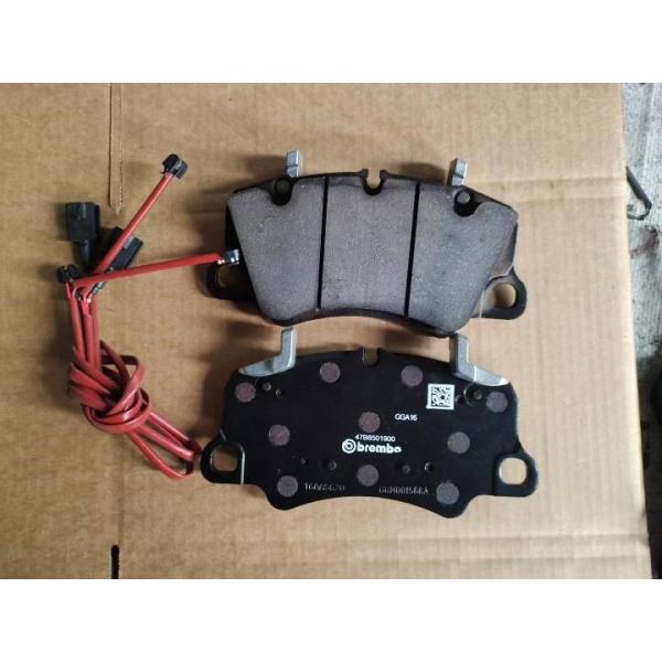 Ferrari 458 488 812 2009-2016 With 70003826 Brake Pads OE NO. Certified