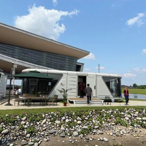 Romantic Star House Mobile Home European-Style Container House with Steel Frame