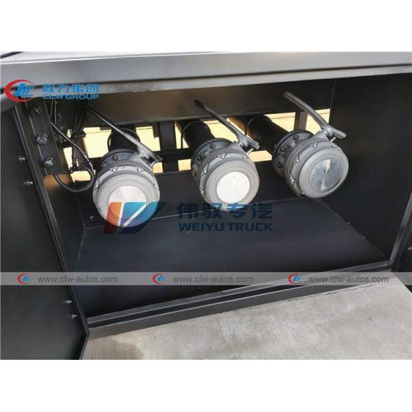 Tri Axle 1300 Gallons 50000L Oil Delivery Truck