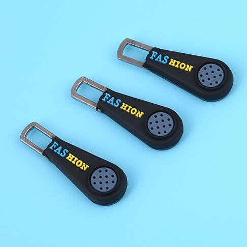 Embossed Logo MV AGUSTA 3d Cartoon PVC Zipper Pull / Soft PVC Zipper Charms For Garment Accessory