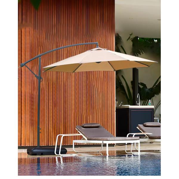 Aluminum Frame Material Round Outdoor Parasols for Courtyard Terrace in Garden Setting