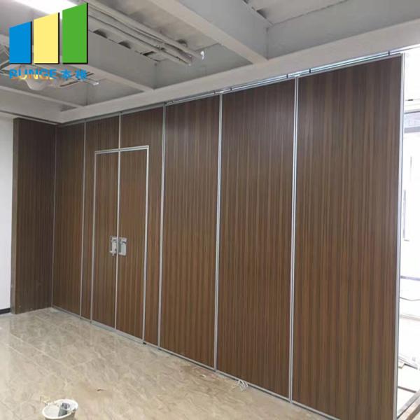 Buy Movable Soundproof Folding Room Partitions Aluminum Frame + Board Structure at wholesale prices