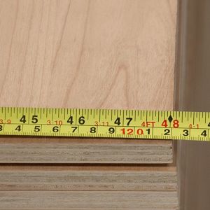 Fancy Plywood Of Natural Walnut Crown Grain Wood Veneer