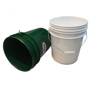 5 Gallon Plastic Pail With White Screw Top Lid – White
